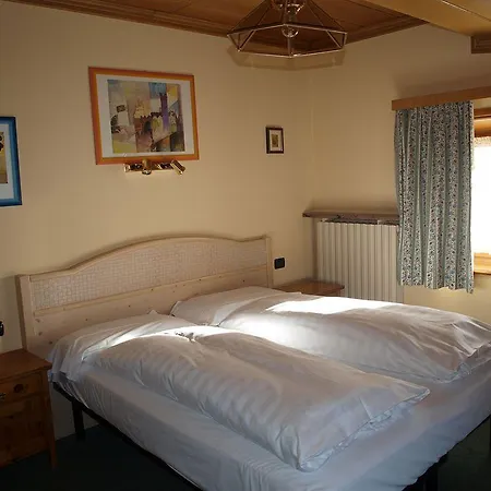 Hotel Alpina